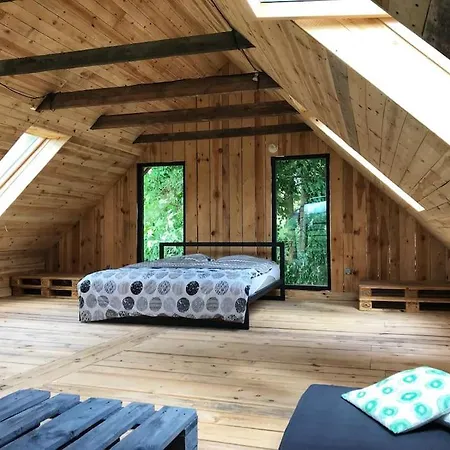 Modern Barn & Sauna By The Lake, Przytulnastodola, Stodola Nad Jeziorem Na Mazurach Holiday home *